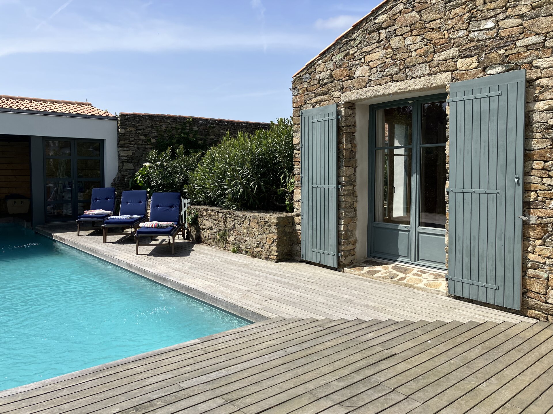 Piscine vue horizontale